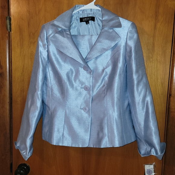 Kasper Dresses & Skirts - Beautiful NWT Kasper Woman's 2 pc. Skirt Suit in Shimmering Baby Blue Size:10